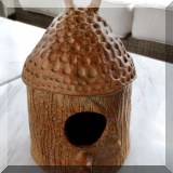 L11. Birdhouse.